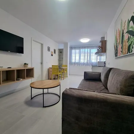 Cardon Jandia 2d * Morro Jable (Fuerteventura)